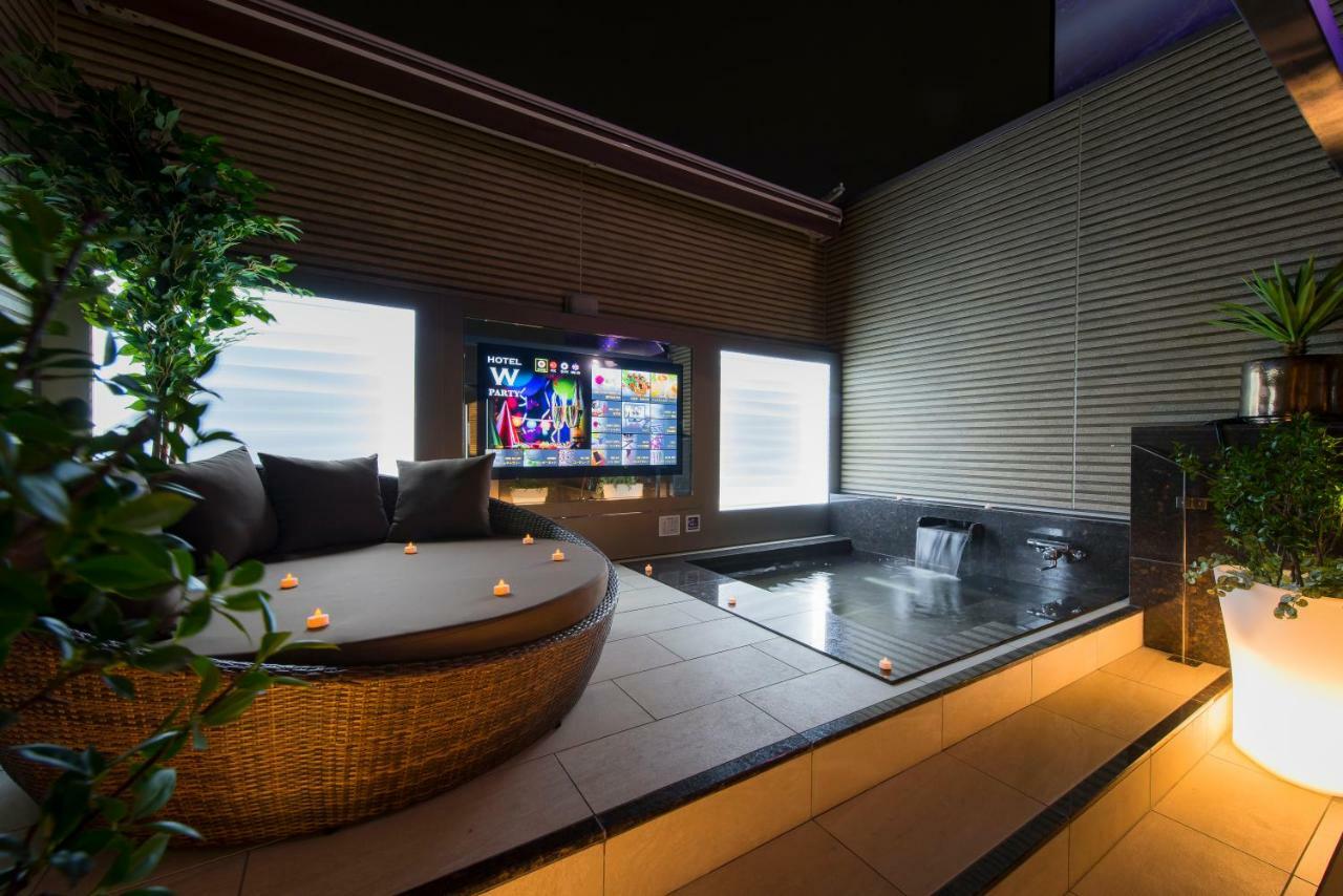 Hotel W-Party-W Group Hotels And Resorts- คาวากุจิ ภายนอก รูปภาพ