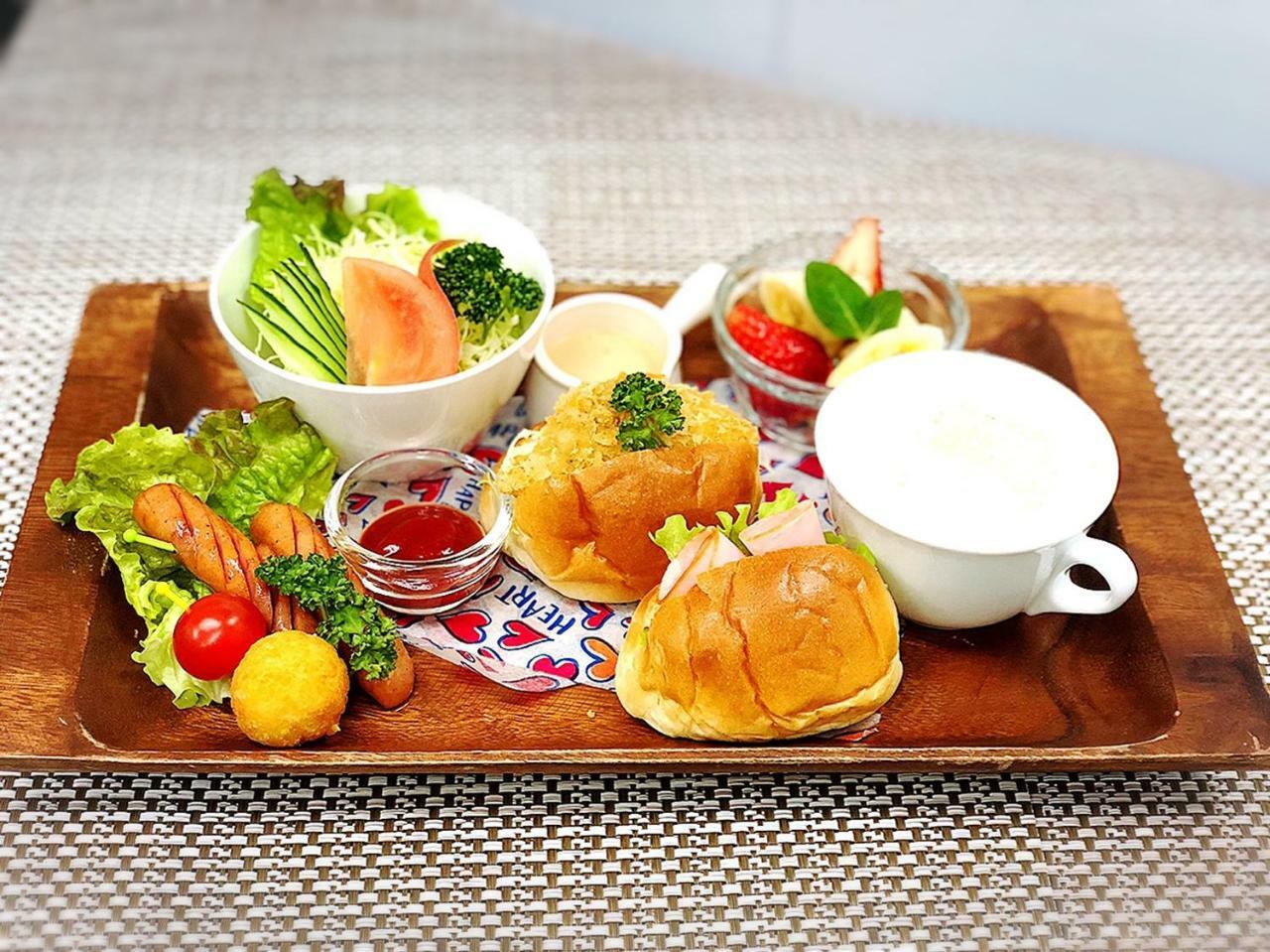 Hotel W-Party-W Group Hotels And Resorts- คาวากุจิ ภายนอก รูปภาพ